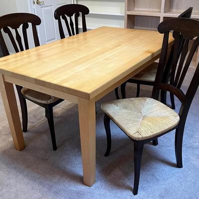 Williams-Sonoma 'Grande Cuisine' Wooden Table (1) + Wooden Rush Seat Chairs (4)