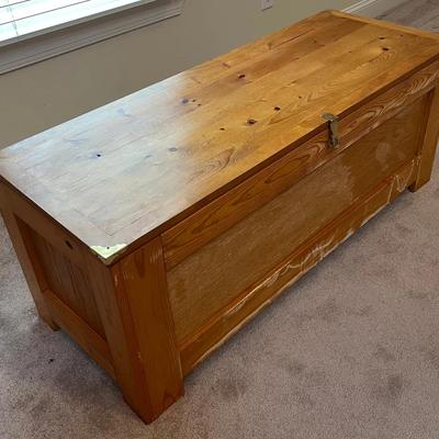 Ozark Cedar Wood Chest