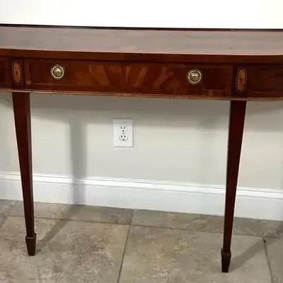 Hekman Wooden Console Table 