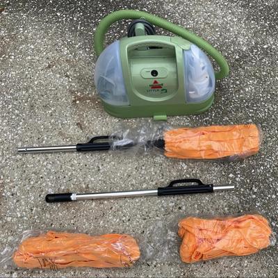 Bissell Little Green Multipurpose Carpet Cleaner (1) & New Twist Mop (1)