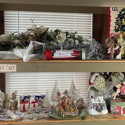 Christmas Decor #637