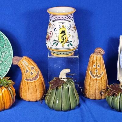 Wedgwood (2) + Ceramic Decor (6)