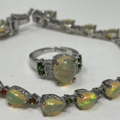 Sale Photo Thumbnail #344