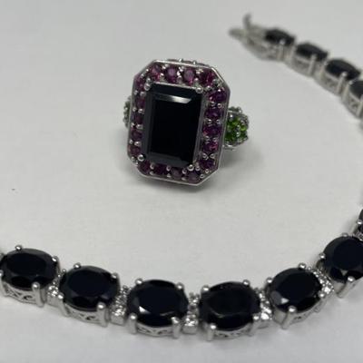 Sale Photo Thumbnail #333