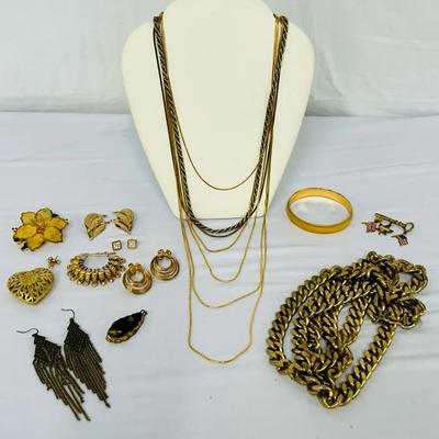 Goldtone Grab Bag of Costume Jewelry