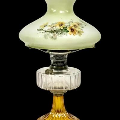 Aladdin Washington Drape Kerosene Lamp Model B Clear And Amber Glass