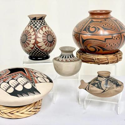 Native American Pottery Mata Ortiz & Acoma Pueblo 