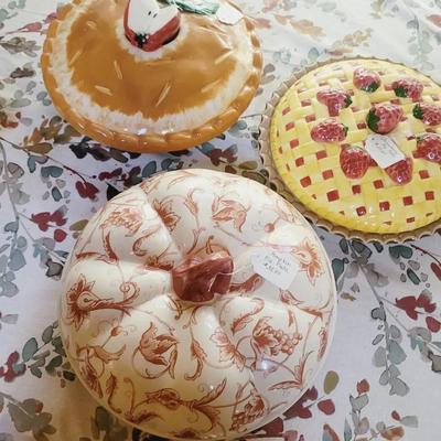 3pc Pie Servers With Lids Pumpkin Apple Berry