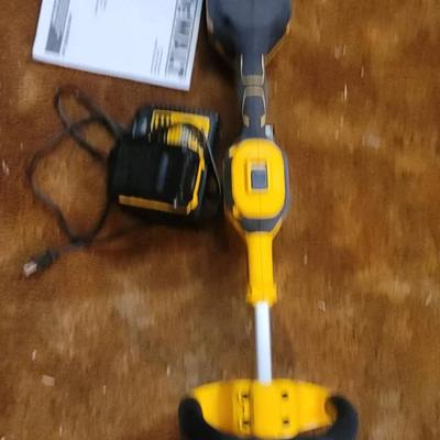 Dewalt Battery Power Weed Eater Works