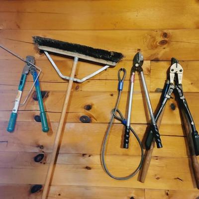Clippers Loppers Broom Garage Utility Lot