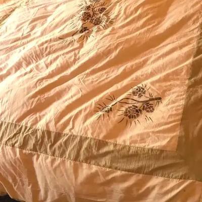 Two Down Blankets In Duvet Covers Full/Queen