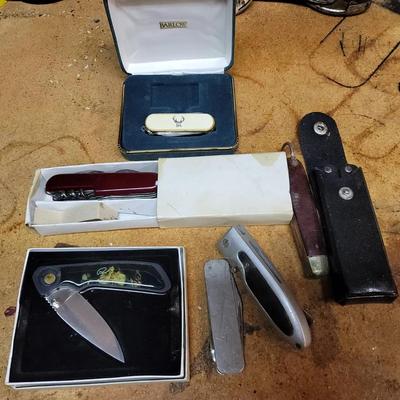 Pocket Knife Lot Some Tlc Barlow And More