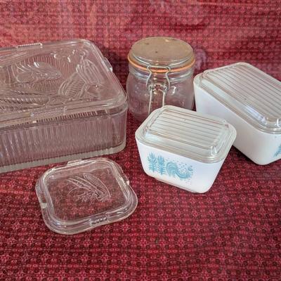 Vintage Pyrex Butterprint and other Refrigerator Dishes 