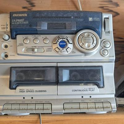 Aiwa Portable Boombox CA-DW247 AM FM Radio