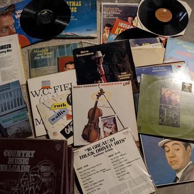 Lot Of Records Mostly Country 