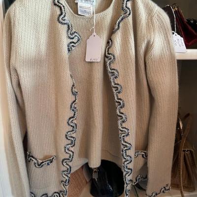 Sale Photo Thumbnail #128