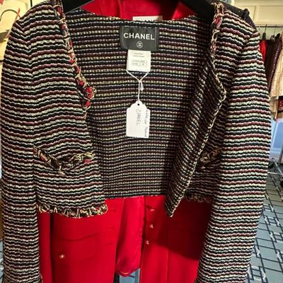 Sale Photo Thumbnail #142