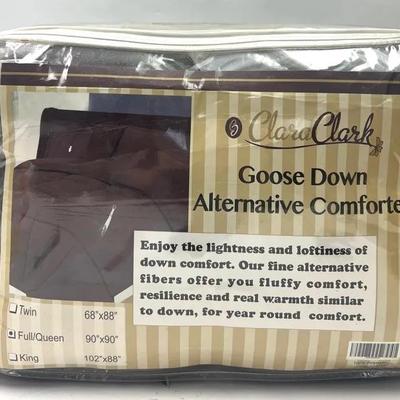 “Clara Clark” Goose Down Full/Queen Comforter