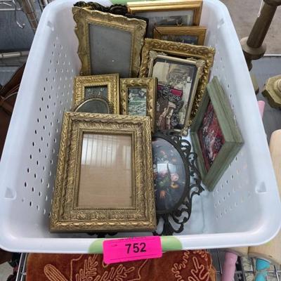 Sale Photo Thumbnail #394