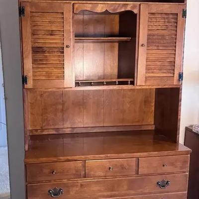 Ethan Allen Hutch (78”H x 40”x 18”)