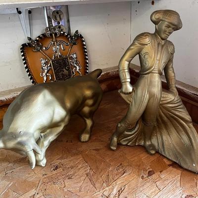 Vintage 1973 California Originals Gold Overlay Ceramic Matador & Bull