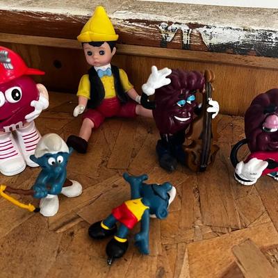 Vintage Collectibles