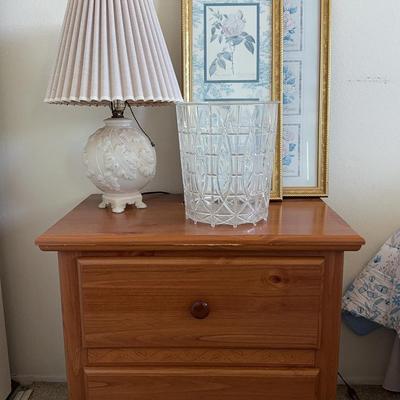 Wooden Nightstand, Lamp, Floral Artwork, and Acrylic Trashcan (#2)