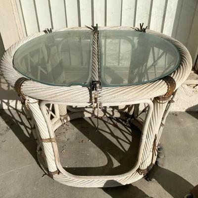 Wicker Patio Side Table With Glass Top 
