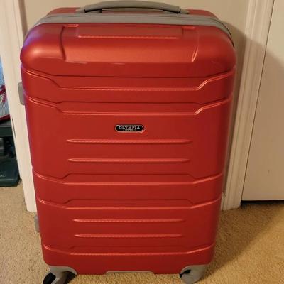 Hard Shell Olympia Rolling Suitcase