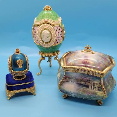 (3) Music Boxes