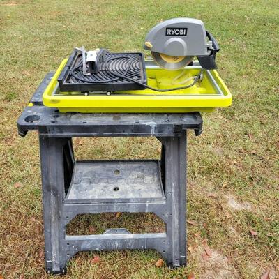 RYOBI WS731 Wet Saw & Stanley Folding Saw Horse & M&D Tile Cutter