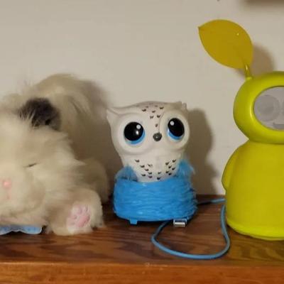 Fijit Friends Adventurous Sage Interactive Dance by Mattel 2010, Speaker, Interactive Cat