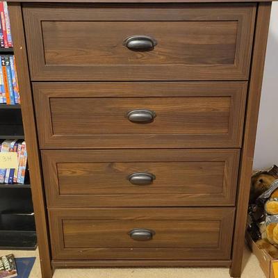 4-Drawer Chest