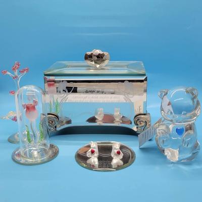 Fenton Glass Bear, Bradford Exchange Mirrored Music Box & Assorted Glass Collectibles