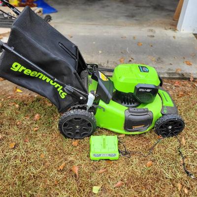Greenworks Powerall 21" Push Mower w/2 batteries and charger