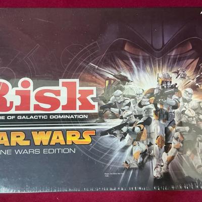 Risk Star Wars Clone Wars Edition 2005 SEALED