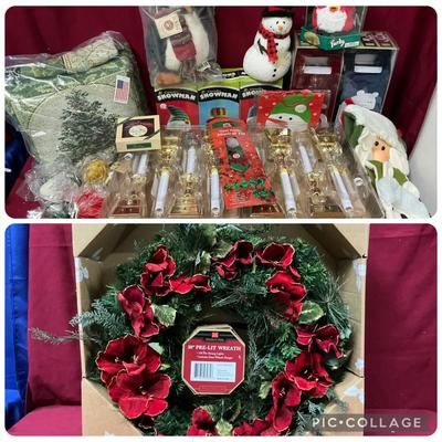 Christmas Decor incl. 30" Pre-Lit Wreath