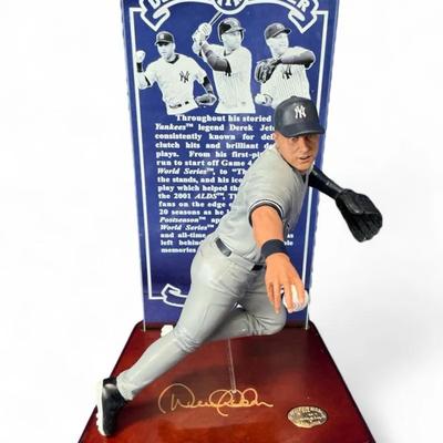 The Danbury Mint Derek Jeter Hall of Fame 