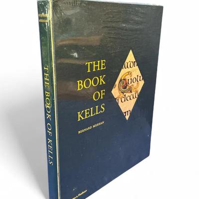 Thames & Hudson “The Book of Kells” Bernard Meehan (New, Sealed)