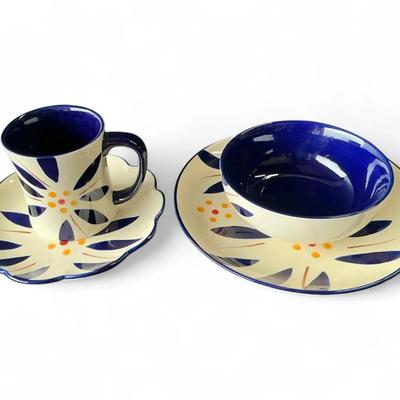 Temp-Tations Old World Vivid Service For 4 