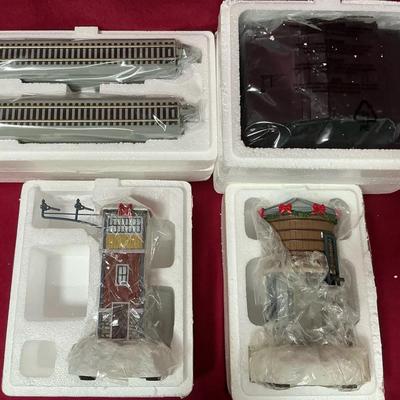 Hawthorne Village Signal Tower, Wooden Water Tower, & Railroad Accessories