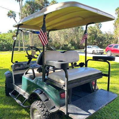 Golf cart