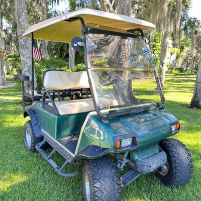 Golf cart