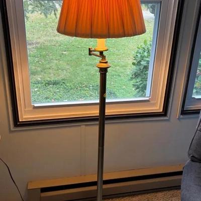 Standing Lamp with Adjustable Arm