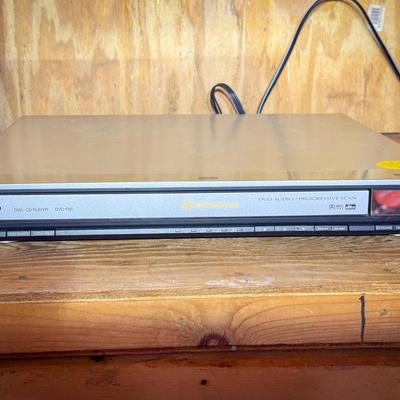 Panasonic DVD-F85 5-Disc Player NO REMOTE