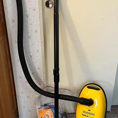Eureka Vacuum Model 972 with Attachments & Instruction Manual