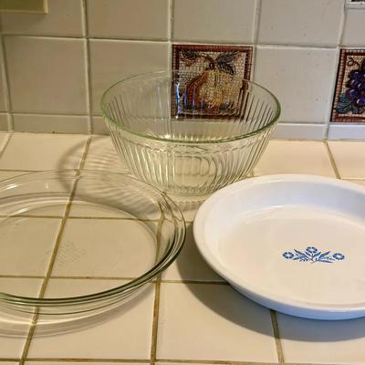 (3) Pyrex & Corningware Dishes