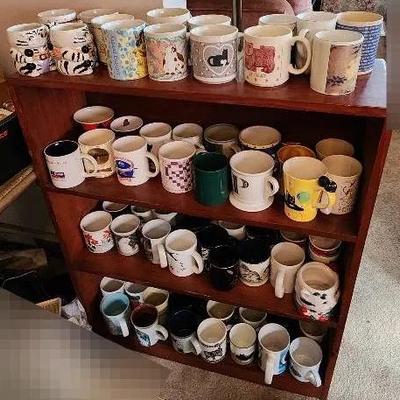 First Pick! Vintage, Mystery Mug Collection