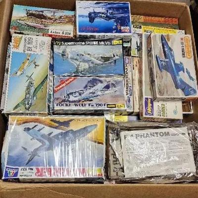 Mystery! Vintage Model Airplane Kits - Mostly in Box