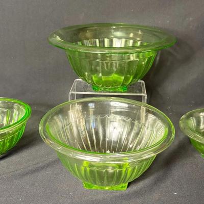 Vintage Depression Green Ribbed Bowls-4